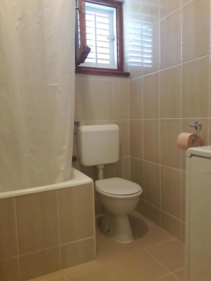 Goga Apartment Petrcane Eksteriør bilde